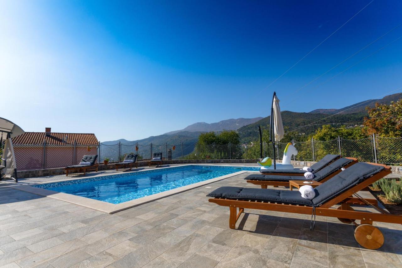 Villa Ivetta Veprinac Exteriör bild
